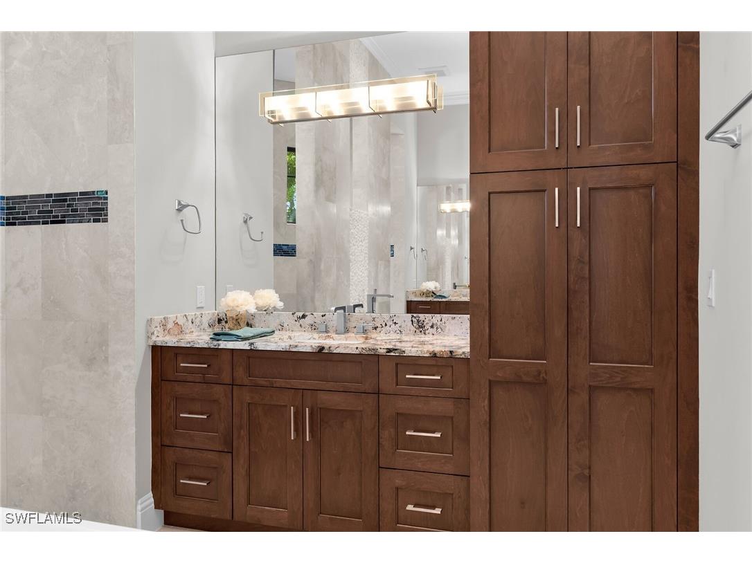 710 Tigertail Court Marco Island FL 34145 225075600 image21