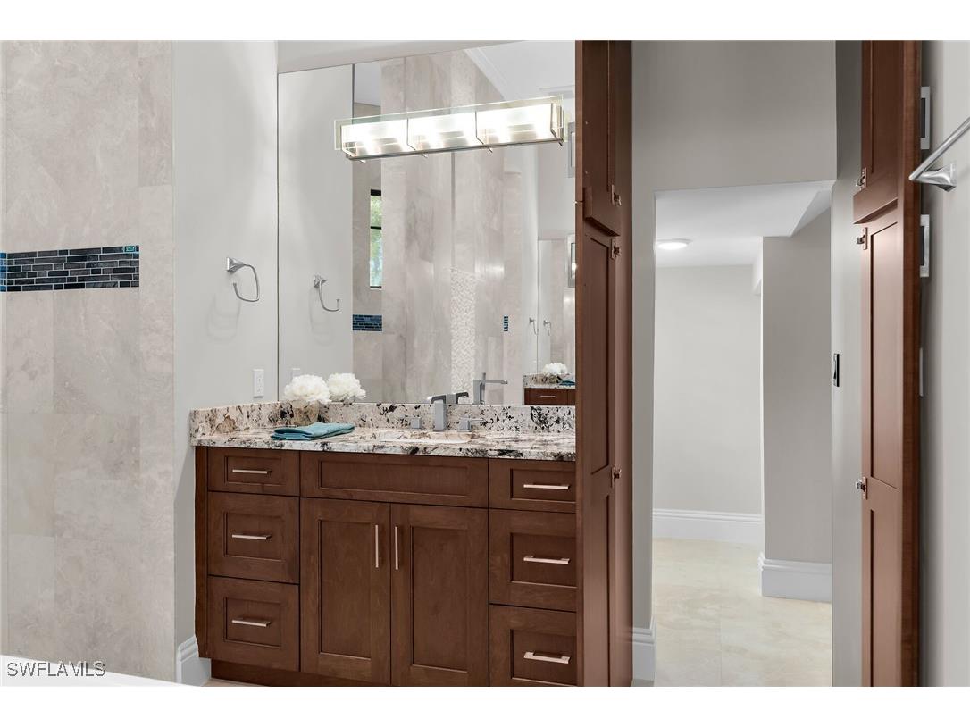 710 Tigertail Court Marco Island FL 34145 225075600 image22