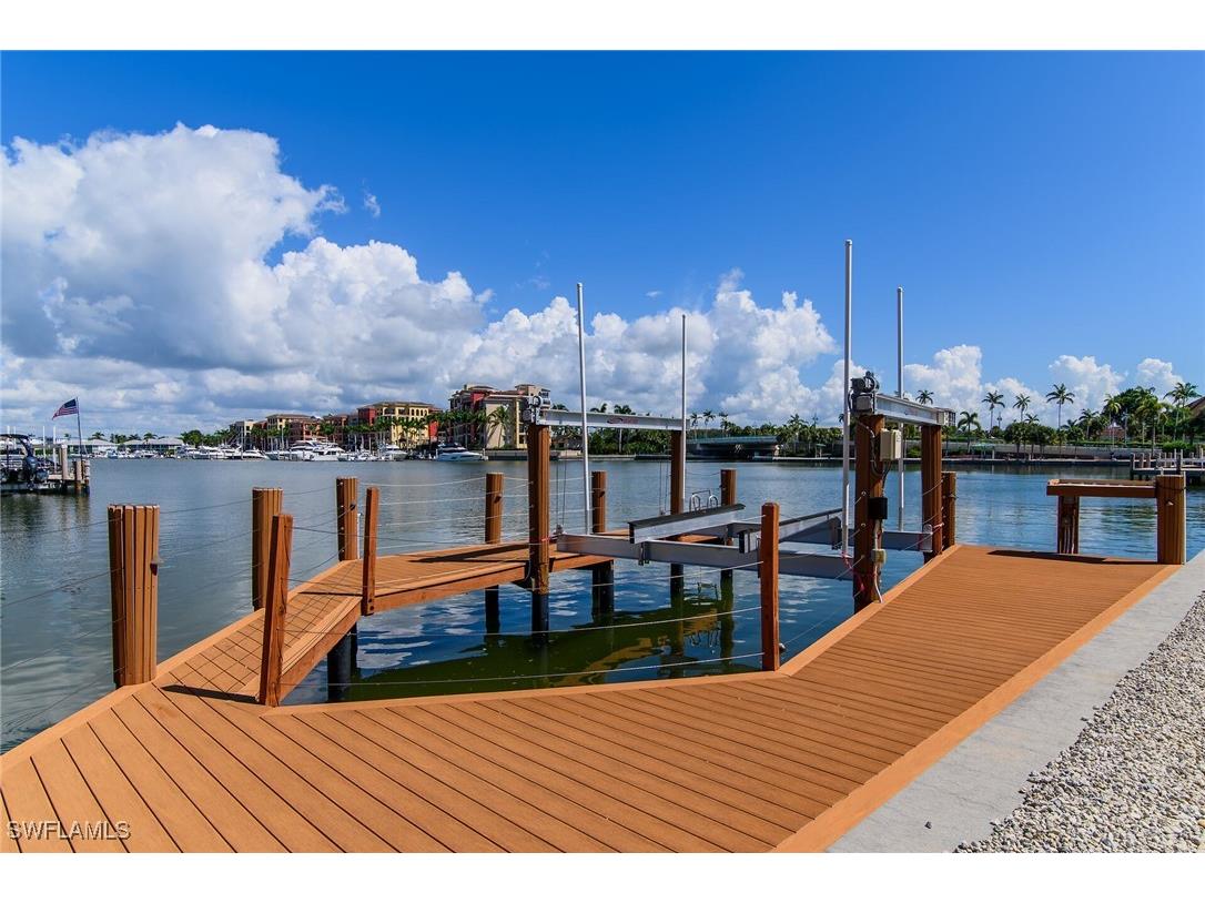 710 Tigertail Court Marco Island FL 34145 225075600 image39