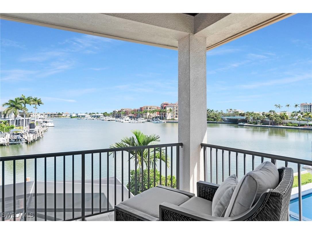 710 Tigertail Court Marco Island FL 34145 225075600 image5