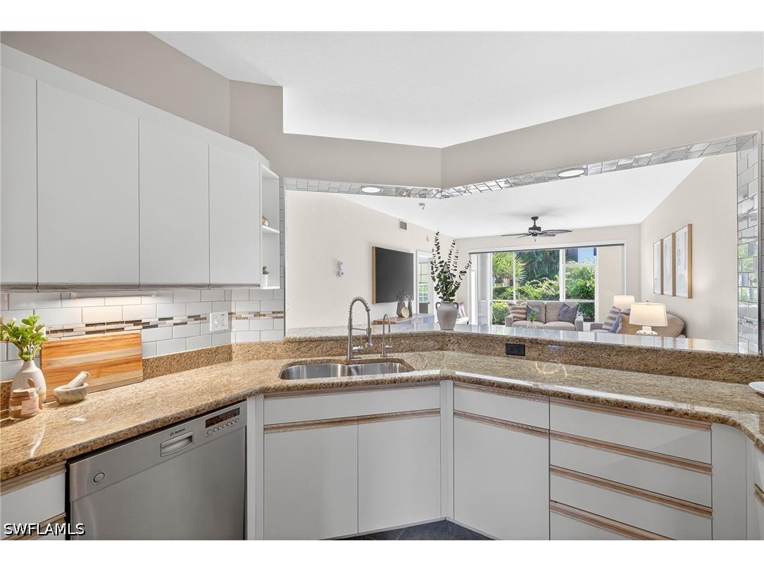 7100 Barrington Circle #101 Naples FL 34108 226023513 image12