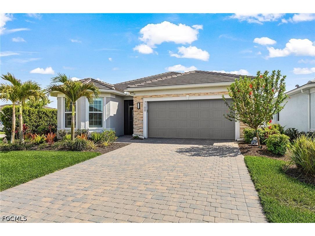 7100 Del Webb Oak Creek Boulevard N North Fort Myers FL 33917 2026013765 image2