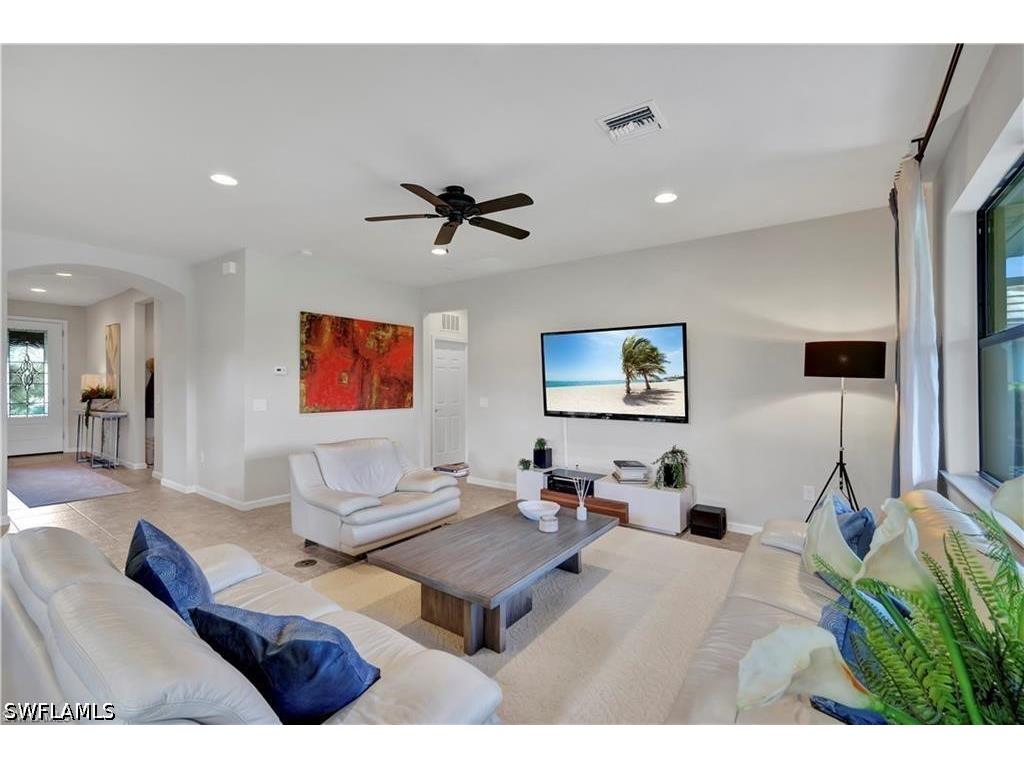 7103 Lily Way Naples FL 34114 226019856 image11