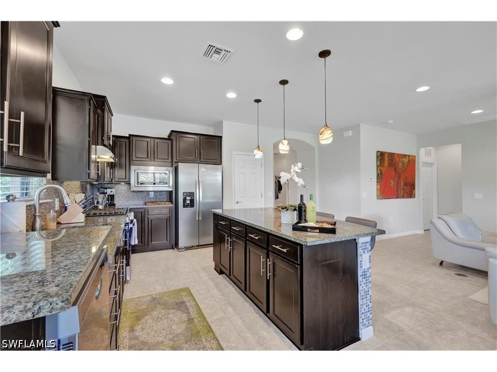 7103 Lily Way Naples FL 34114 226019856 image3