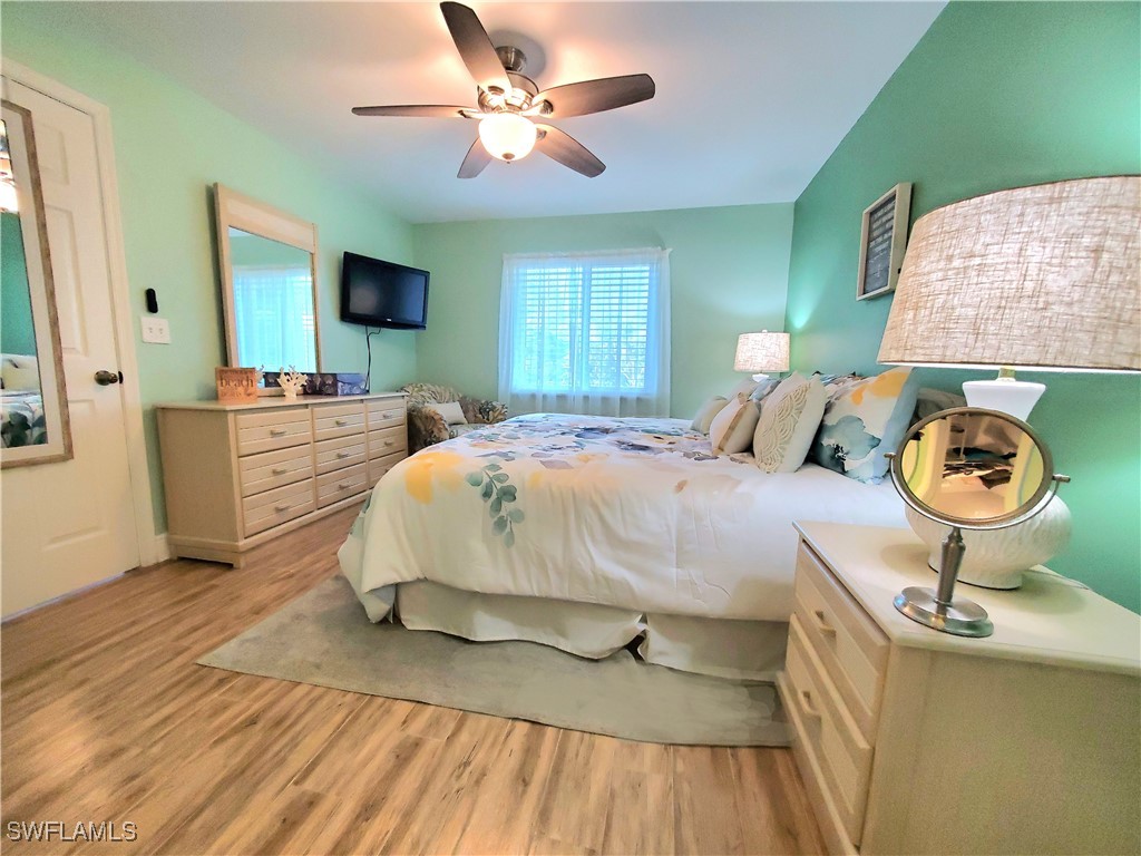 7105 Dennis Circle #E-302 Naples FL 34104 225073641 image22