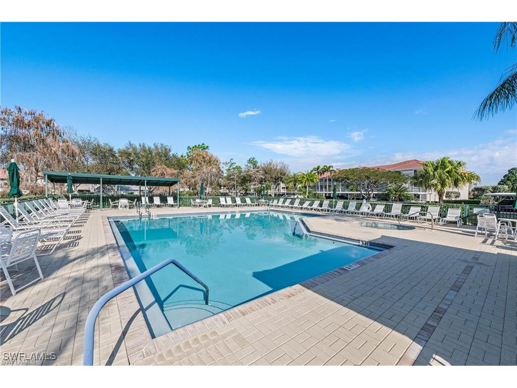 7105 Dennis Circle #E-302 Naples FL 34104 225073641 image26
