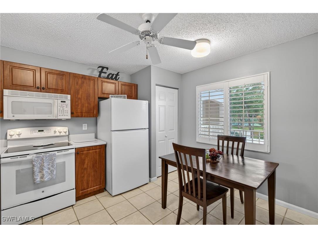 7105 Dennis Circle #E207 Naples FL 34104 226003815 image12