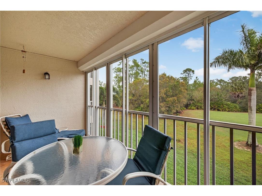 7105 Dennis Circle #E207 Naples FL 34104 226003815 image21