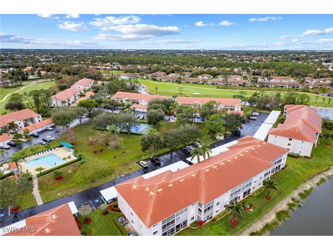 7105 Dennis Circle #E207 Naples FL 34104 226003815 image37