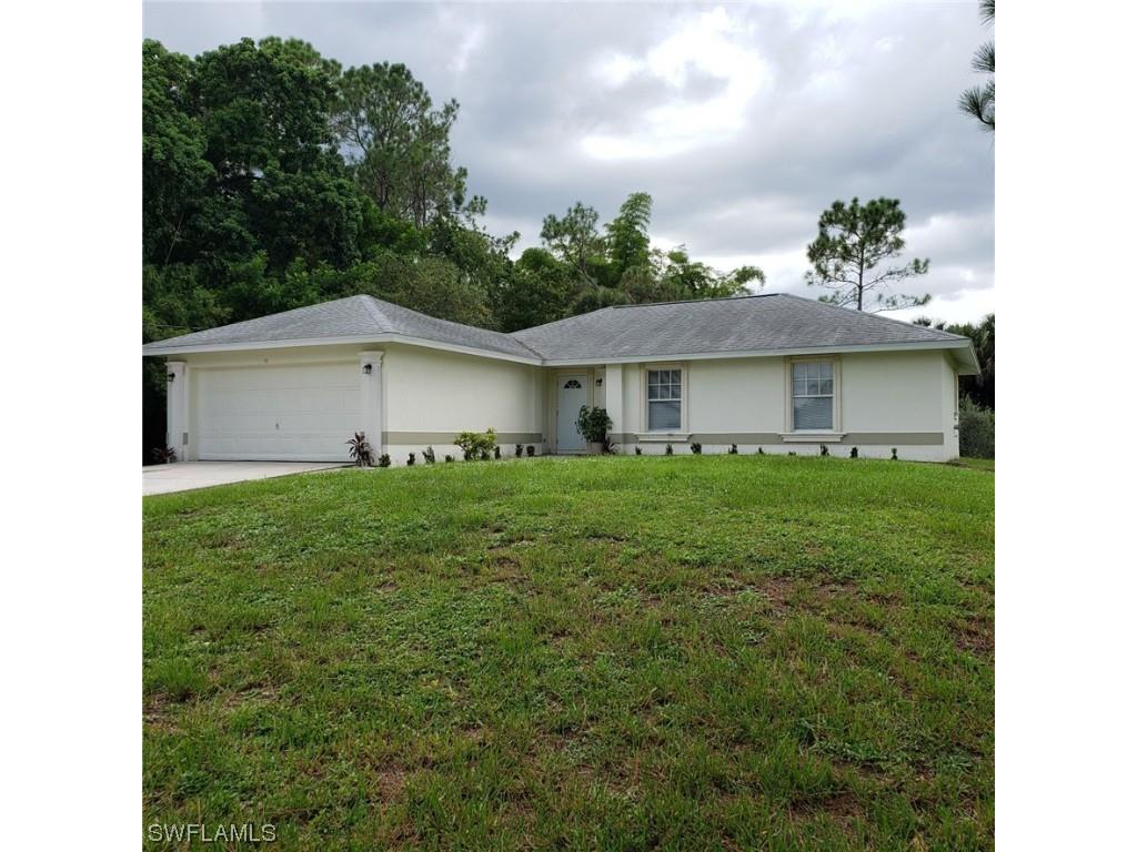 711 14th Street NE Naples FL 34120 223050995 image1