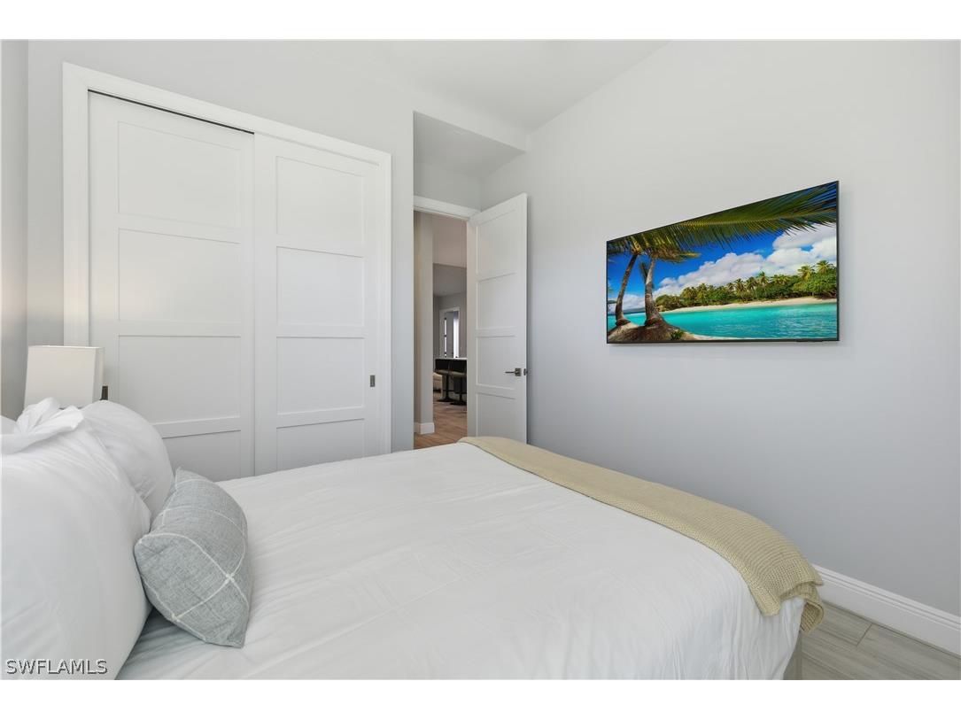 711 91st Avenue N Naples FL 34108 226012215 image16