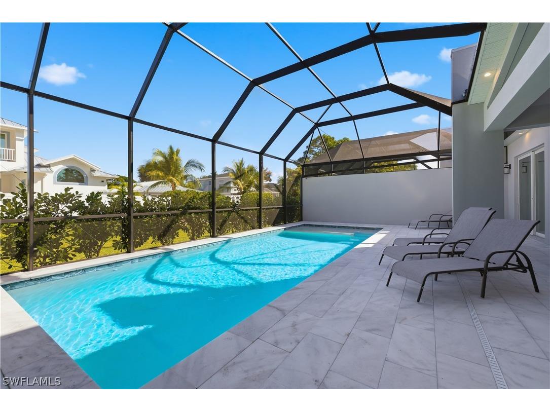 711 91st Avenue N Naples FL 34108 226012215 image25