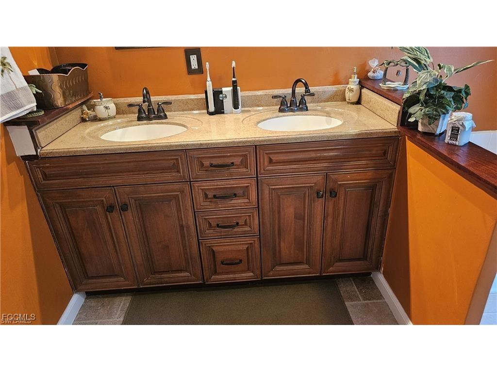 711 Epps Brown Street E Lehigh Acres FL 33974 2025003226 image14