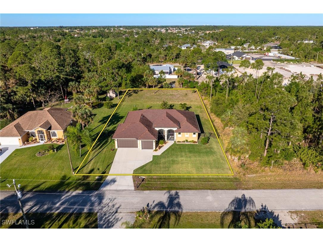 711 Henry Avenue Lehigh Acres FL 33972 225026959 image1