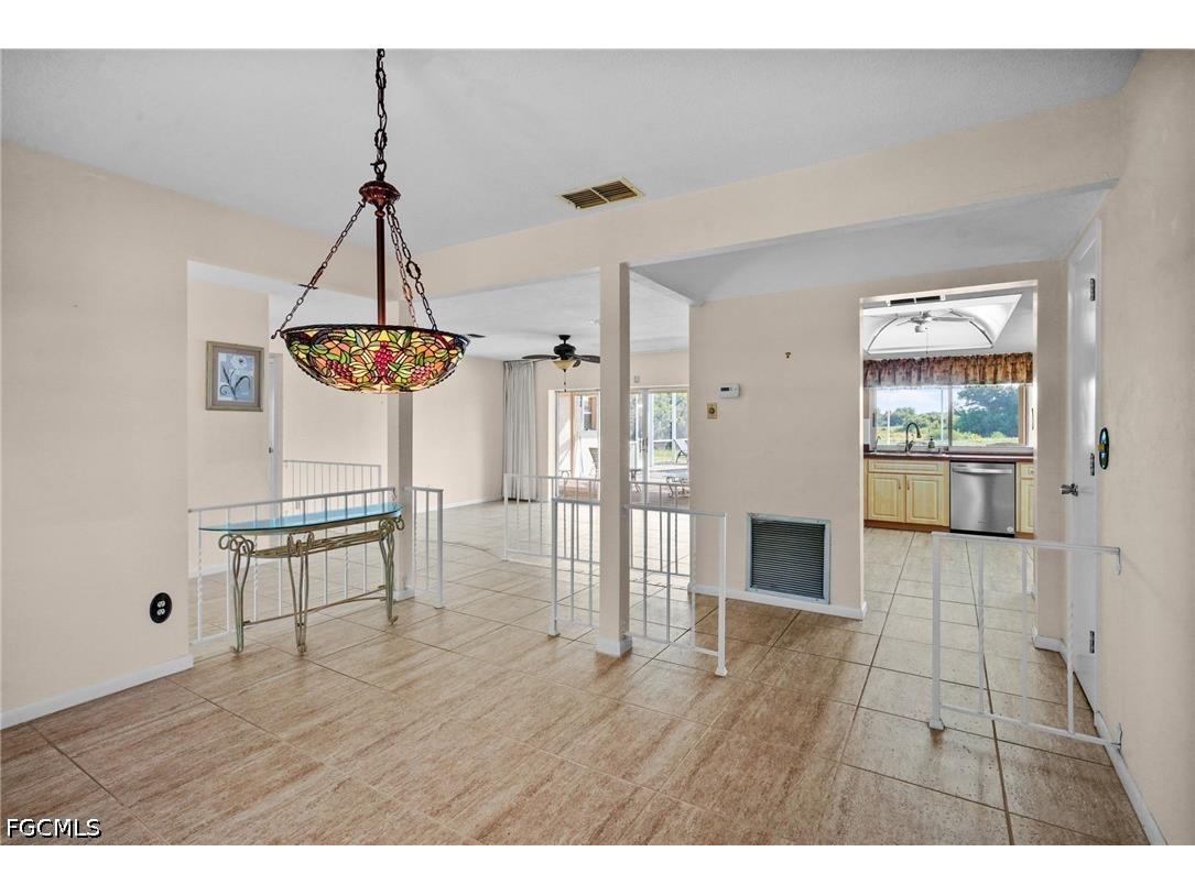 711 Mirror Lakes Drive Lehigh Acres FL 33974 2026026402 image9