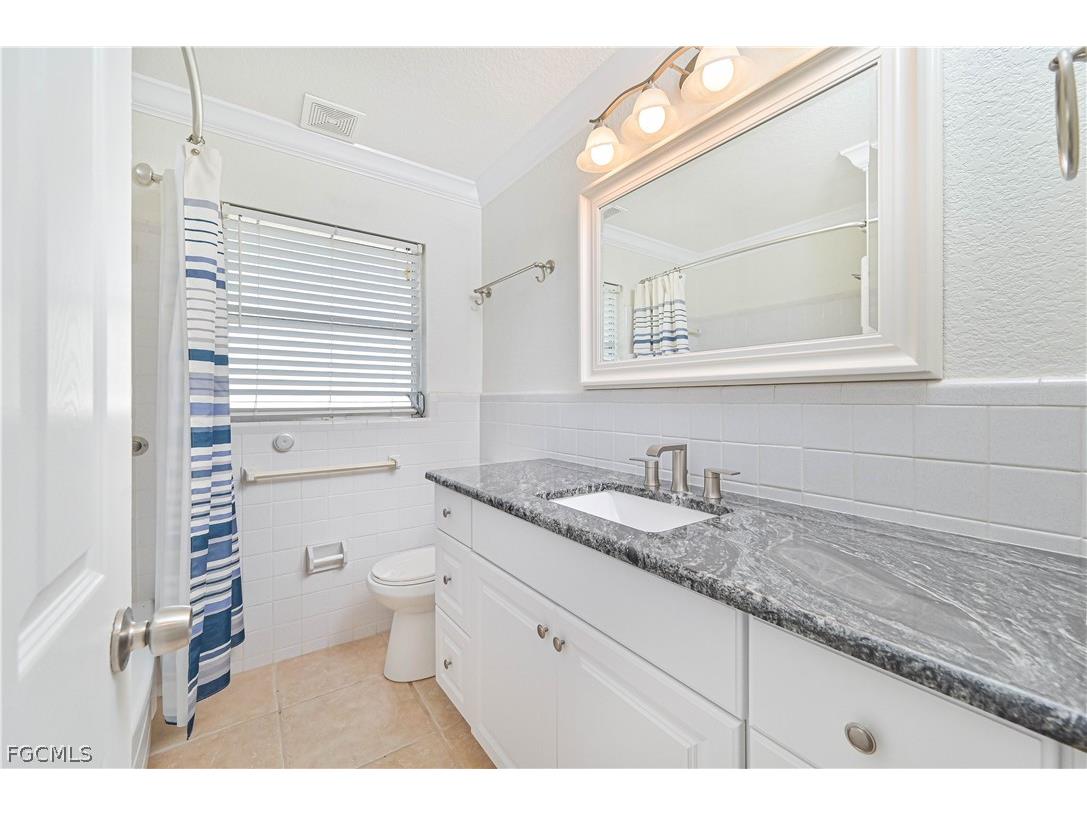 711 Monterey Avenue Cape Coral FL 33904 2026009652 image30