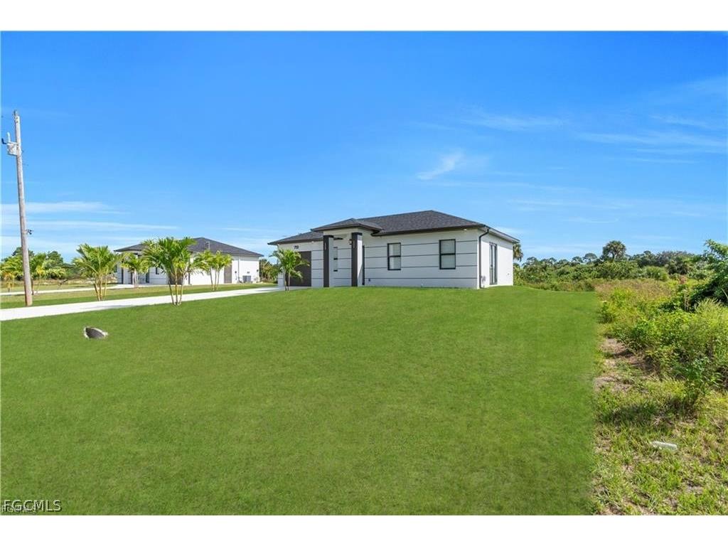 711 Roma Avenue S Lehigh Acres FL 33974 2026006684 image27
