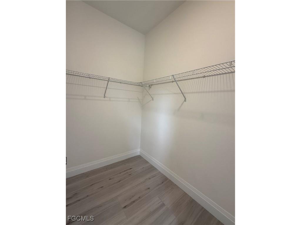 711 SE 33rd Terrace Cape Coral FL 33904 2025022244 image40