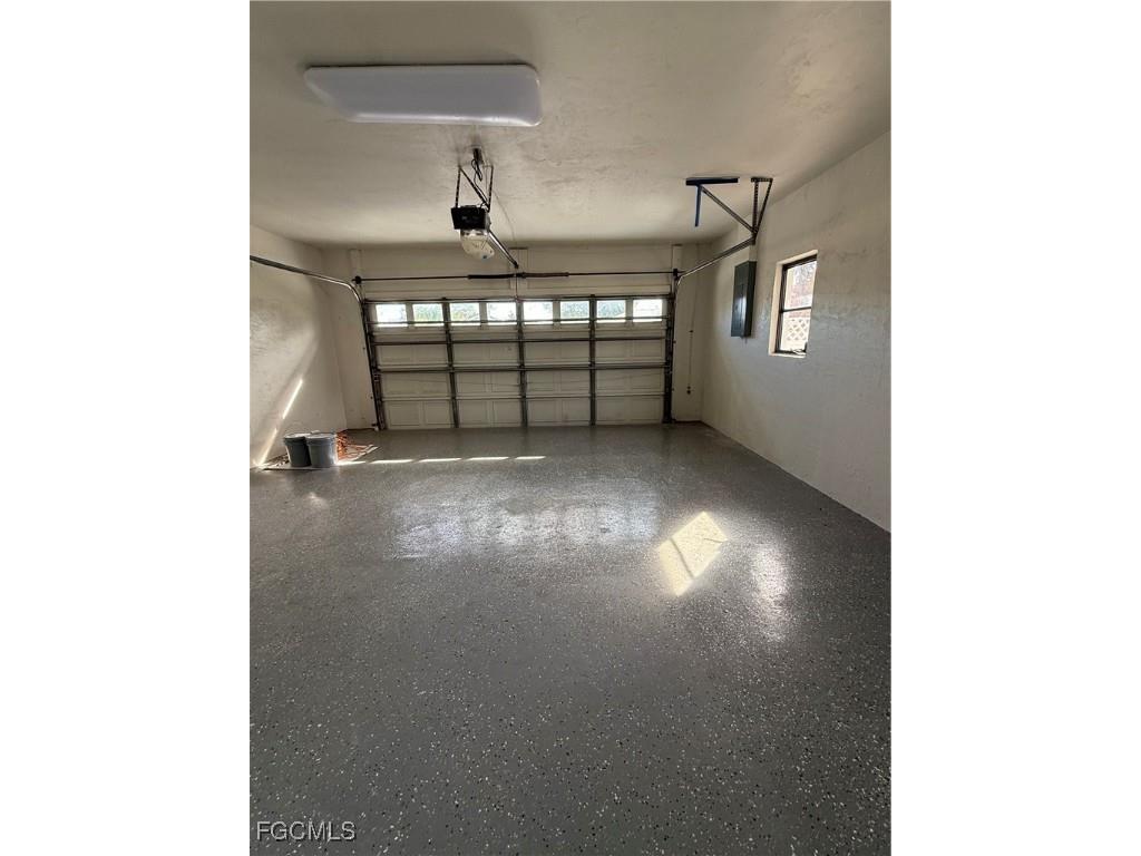 711 SE 33rd Terrace Cape Coral FL 33904 2025022244 image42