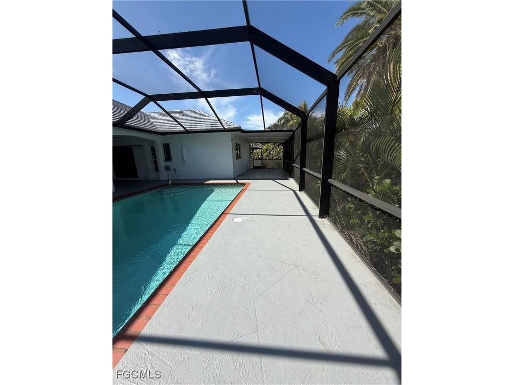 711 SE 33rd Terrace Cape Coral FL 33904 2025022244 image48
