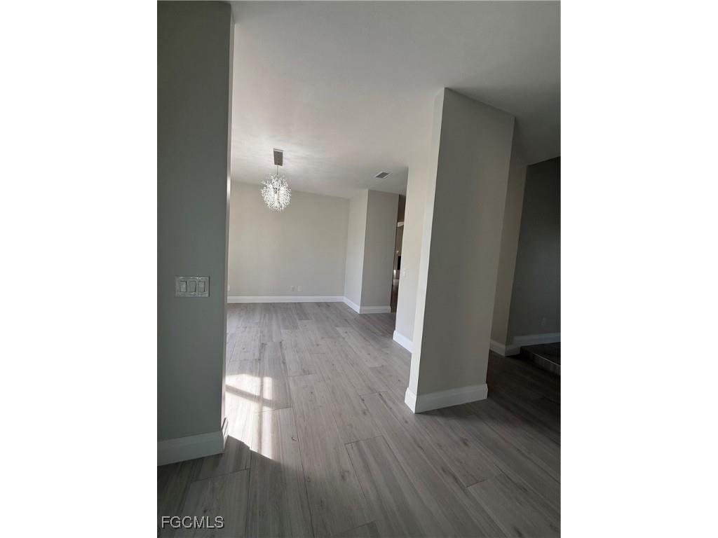 711 SE 33rd Terrace Cape Coral FL 33904 2025022244 image5