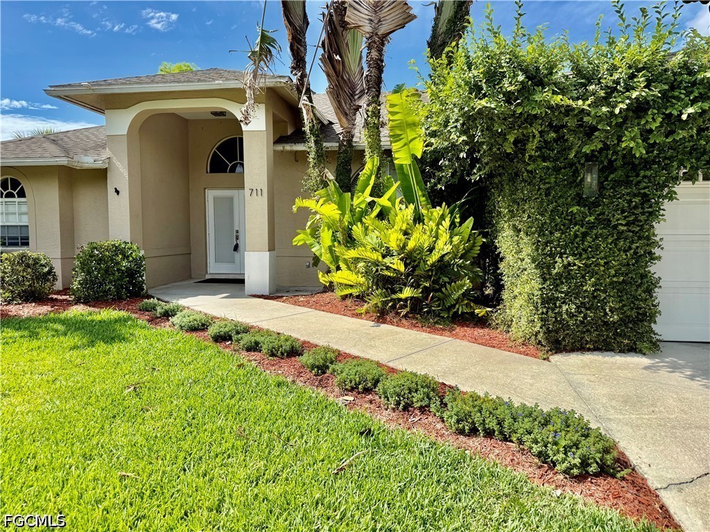 711 Sawyer Street Lehigh Acres FL 33974 2026020289 image2