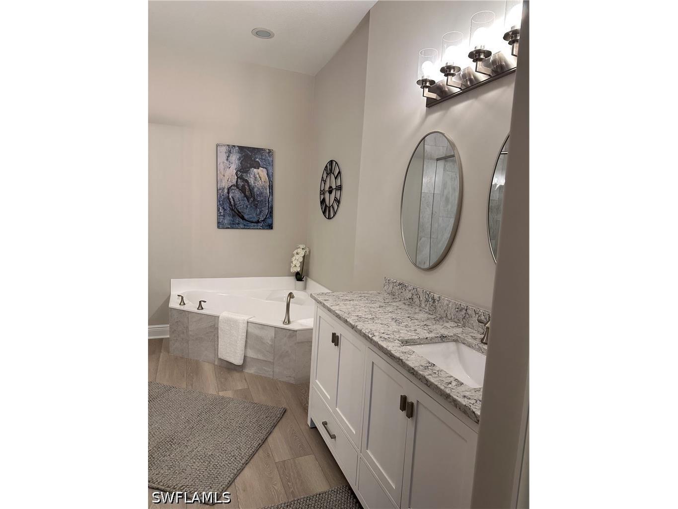 711 Vistana Circle #41 Naples FL 34119 226008070 image23
