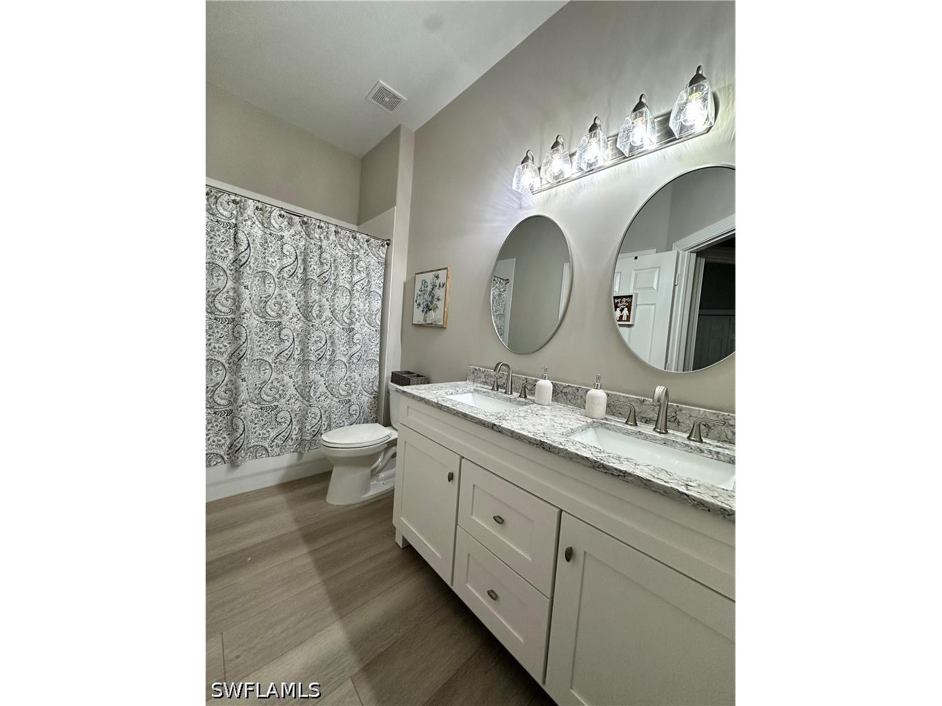 711 Vistana Circle #41 Naples FL 34119 226008070 image5