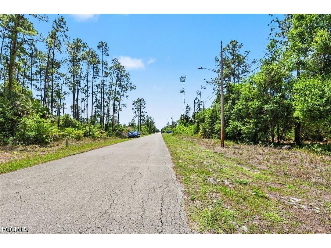 711 Wellington Avenue Lehigh Acres FL 33972 2026017215 image5