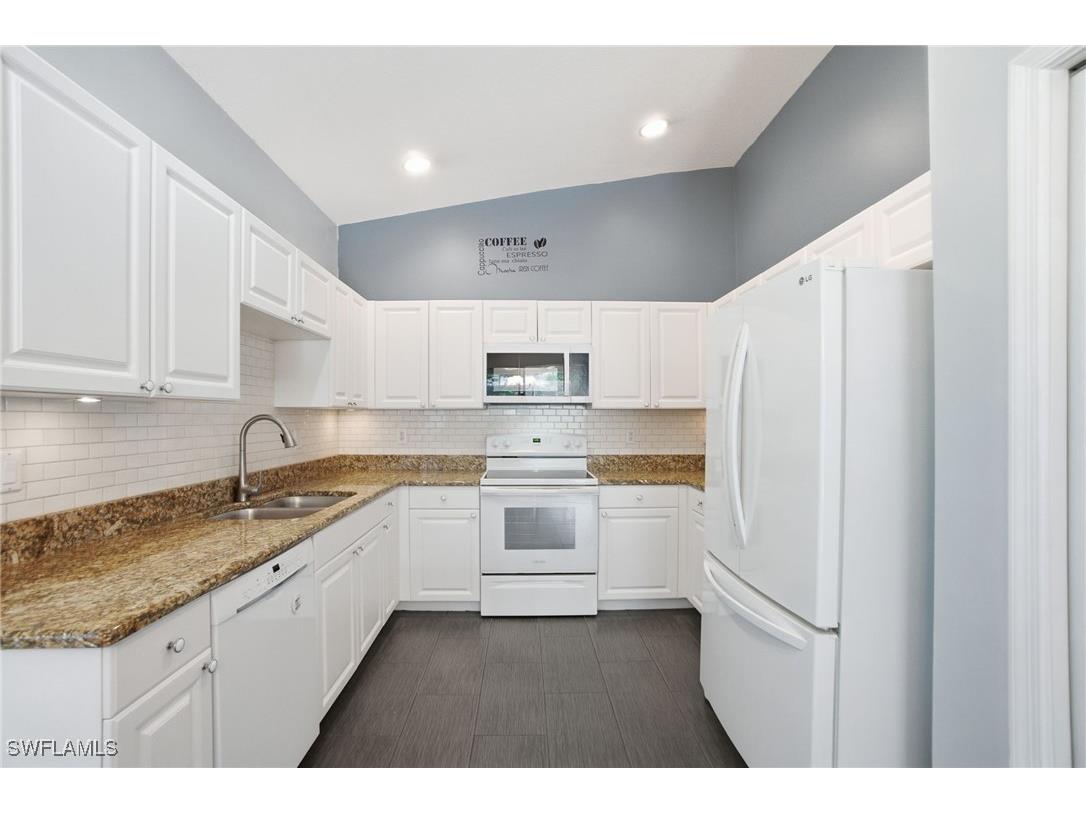 7110 Wild Forest Court #202 Naples FL 34109 225084077 image19