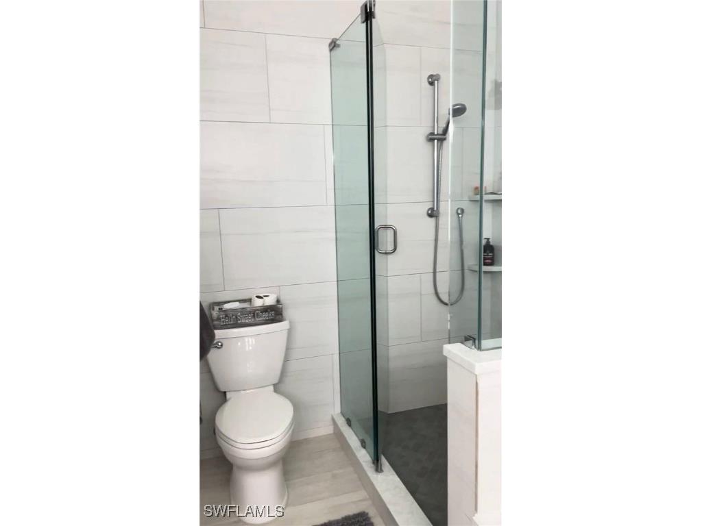 7114 Wild Forest Court #201 Naples FL 34109 225068329 image12