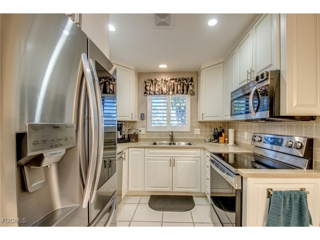 7116 Blanquilla Court #220 Fort Myers FL 33908 2026000379 image19