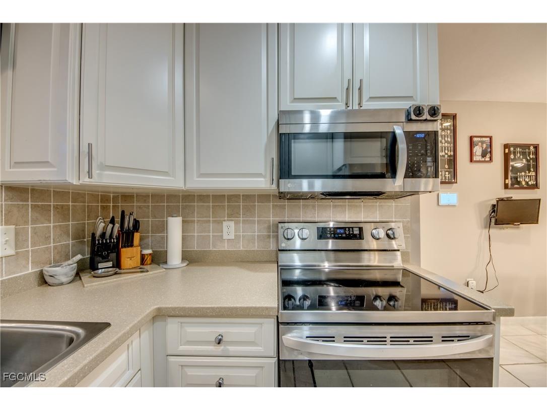 7116 Blanquilla Court #220 Fort Myers FL 33908 2026000379 image23