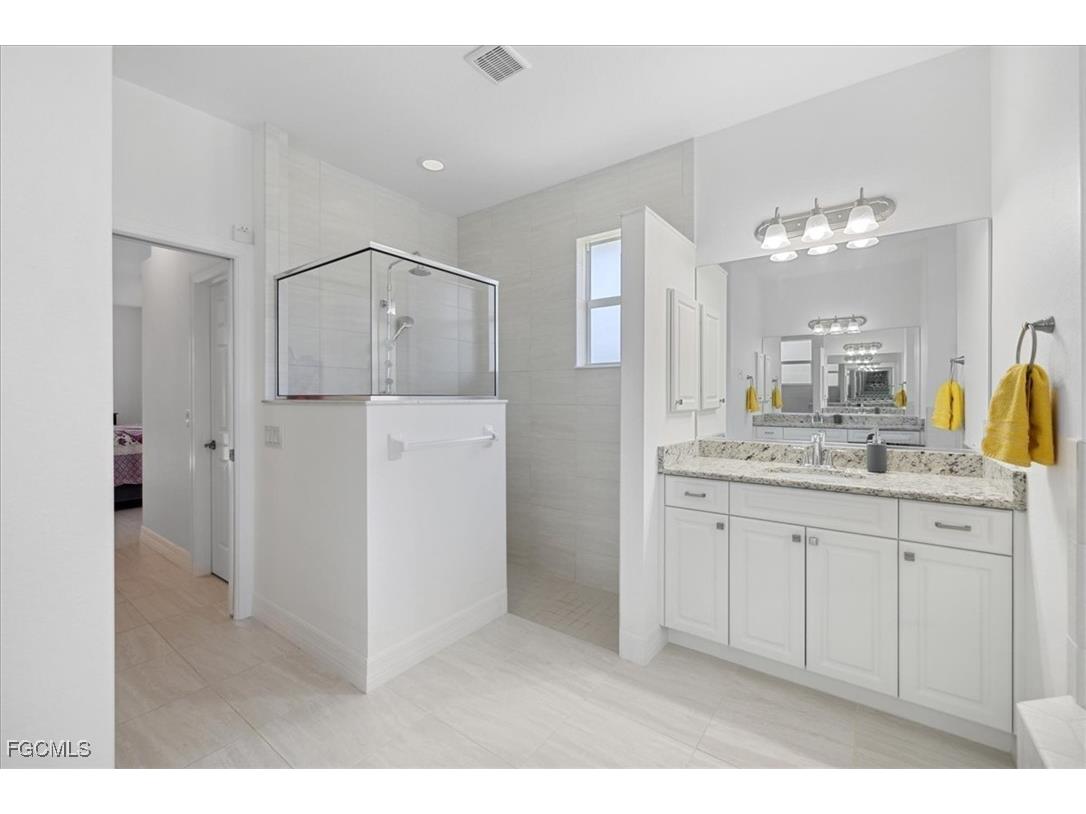 7116 Quigley Street Englewood FL 34224 2025017026 image11