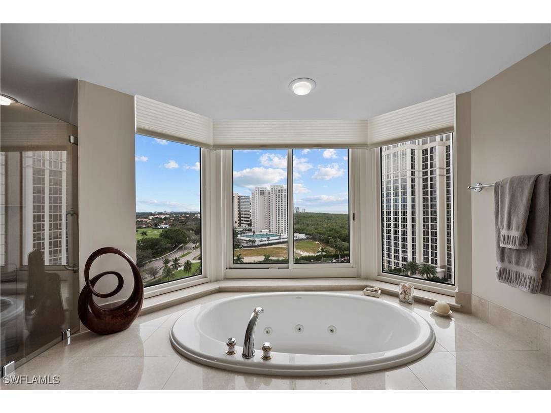 7117 Pelican Bay Boulevard #1101 Naples FL 34108 225073987 image10