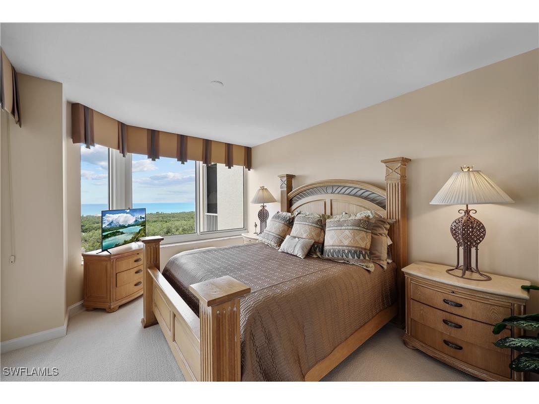 7117 Pelican Bay Boulevard #1101 Naples FL 34108 225073987 image12