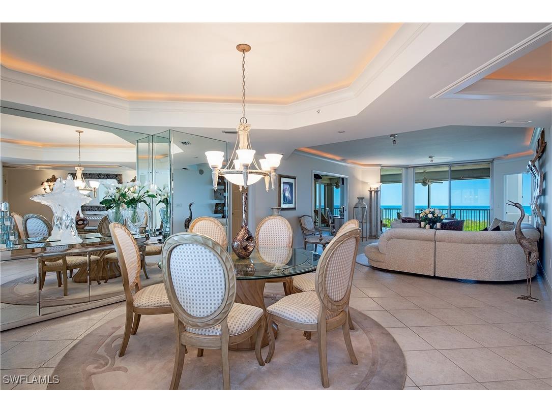 7117 Pelican Bay Boulevard #1103 Naples FL 34108 225074511 image1