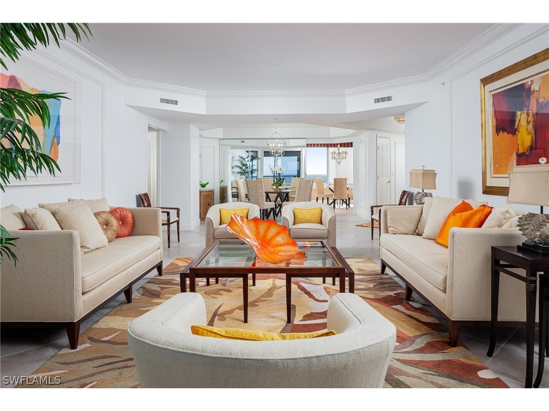 7117 Pelican Bay Boulevard #1106 Naples FL 34108 222056064 image1