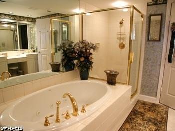 7117 Pelican Bay Boulevard #1202 Naples FL 34108 226021093 image8