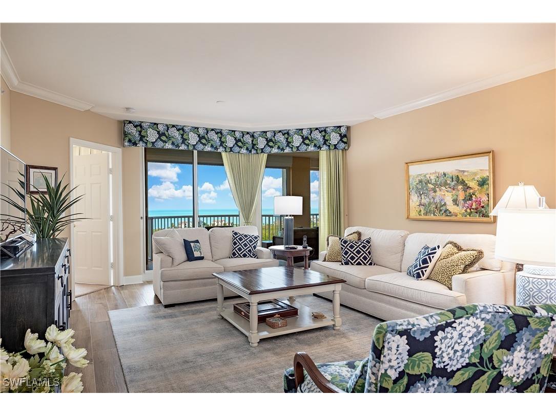 7117 Pelican Bay Boulevard #1509 Naples FL 34108 224087790 image1