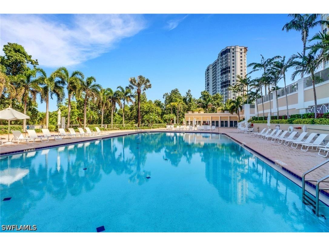 7117 Pelican Bay Boulevard #16 Naples FL 34108 226020212 image28