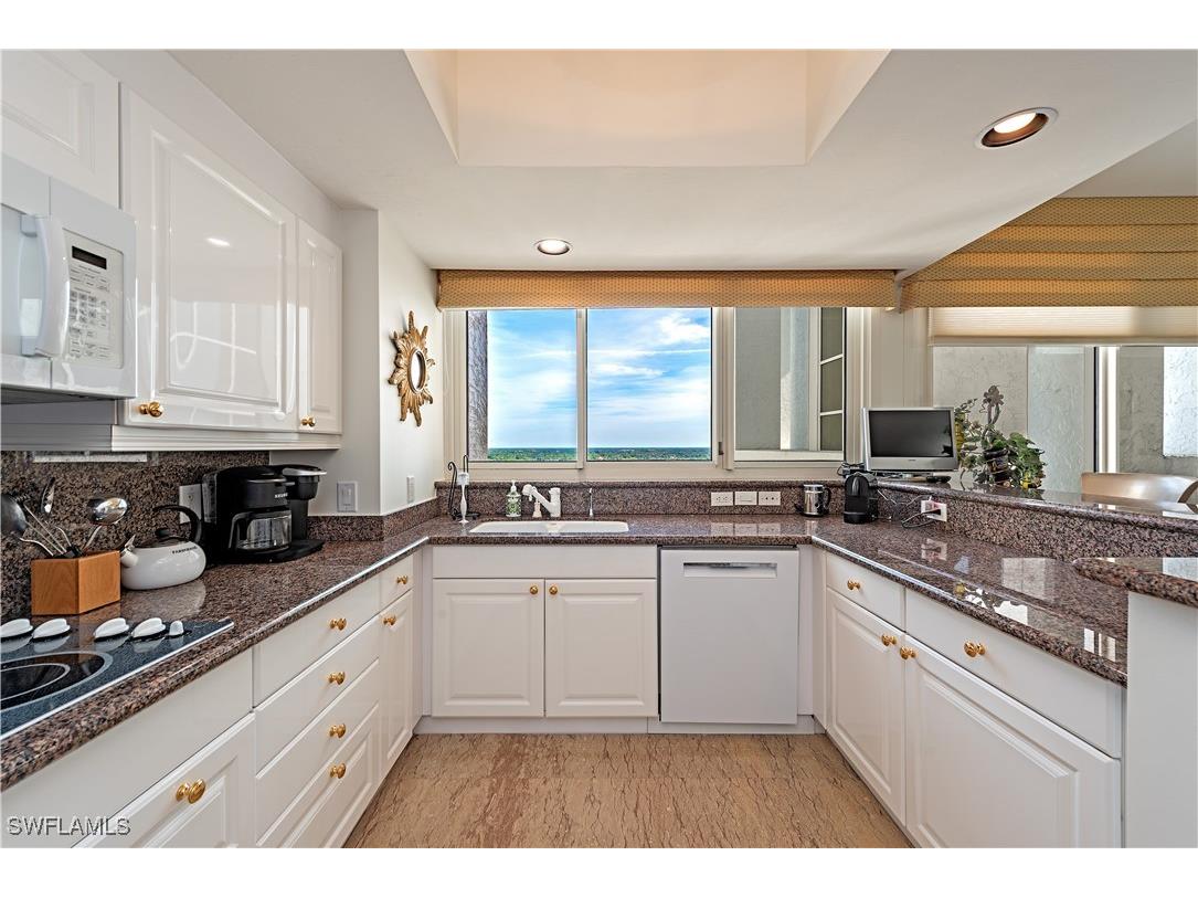 7117 Pelican Bay Boulevard #1806 Naples FL 34108 225081649 image4