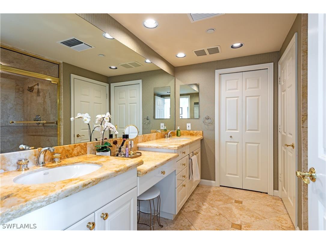 7117 Pelican Bay Boulevard #701 Naples FL 34108 226010572 image10