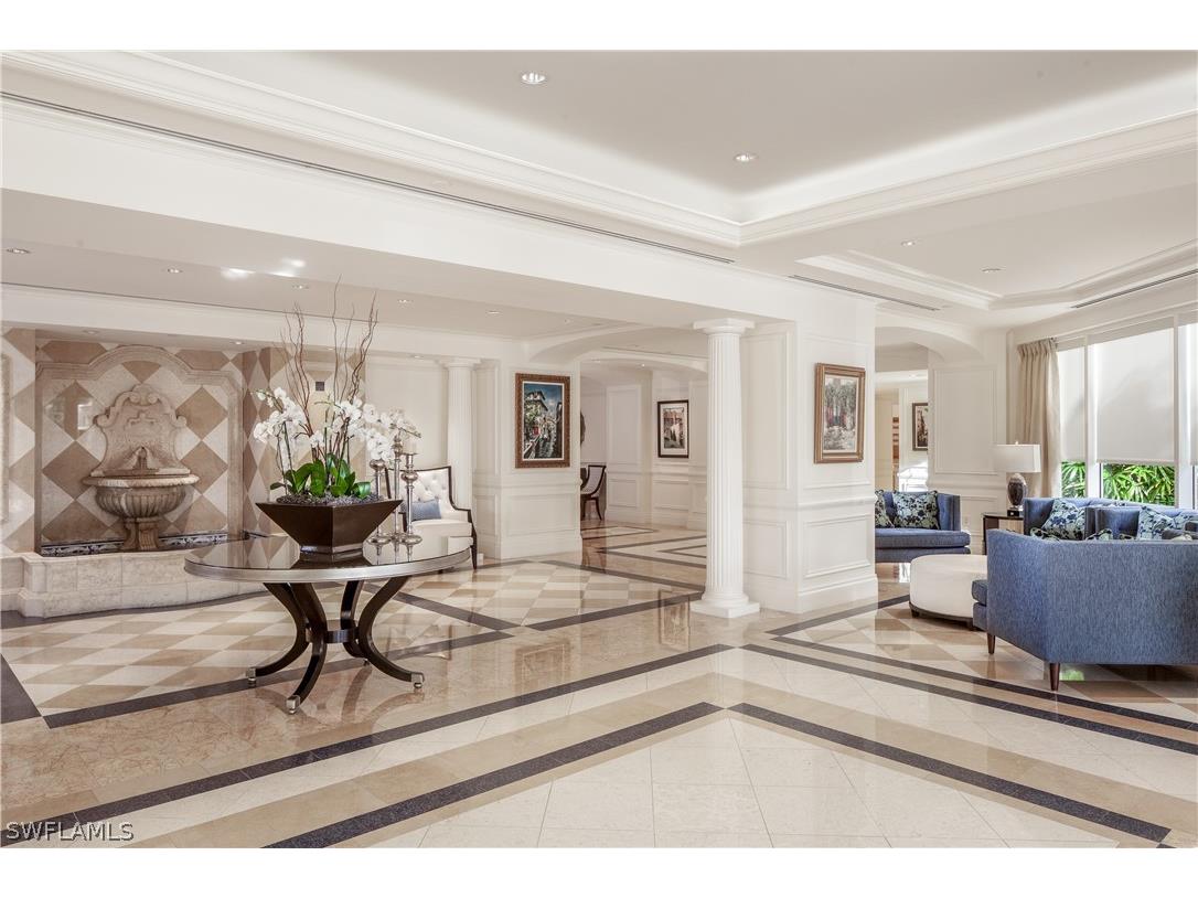 7117 Pelican Bay Boulevard #701 Naples FL 34108 226010572 image18