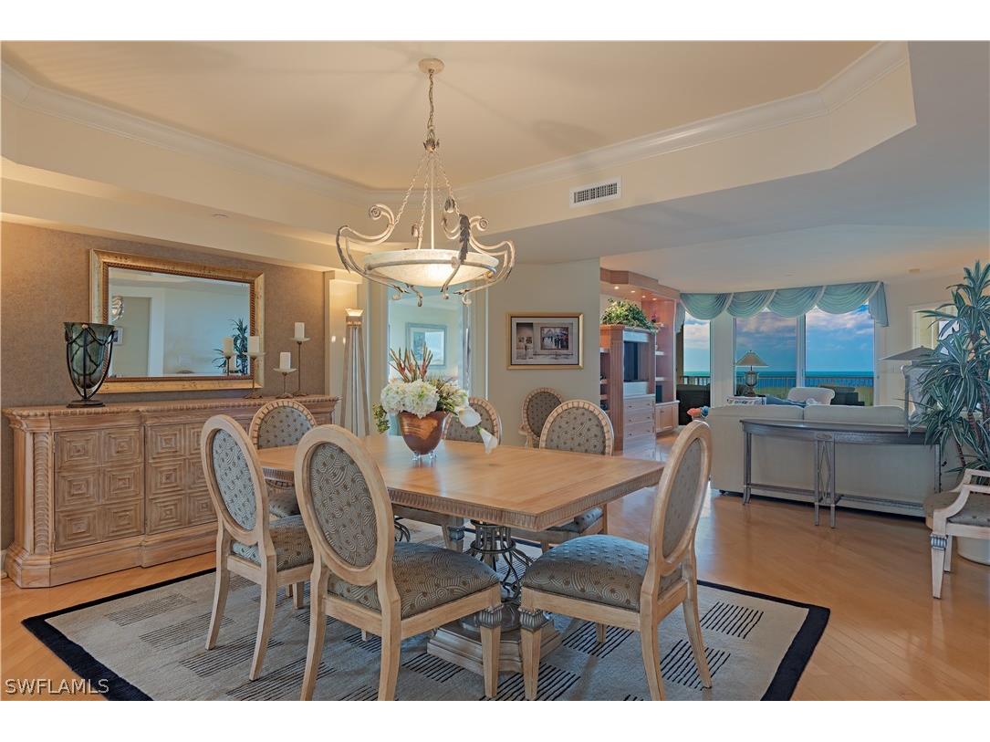 7117 Pelican Bay Boulevard #701 Naples FL 34108 226010572 image5