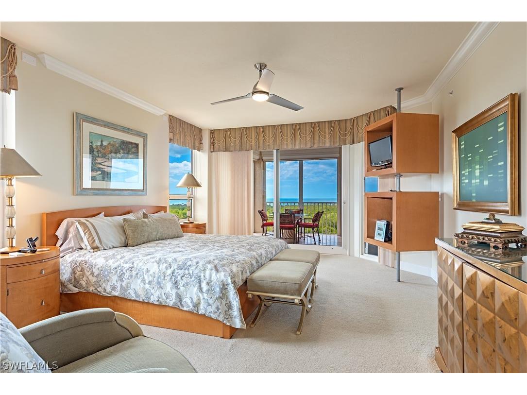 7117 Pelican Bay Boulevard #701 Naples FL 34108 226010572 image9