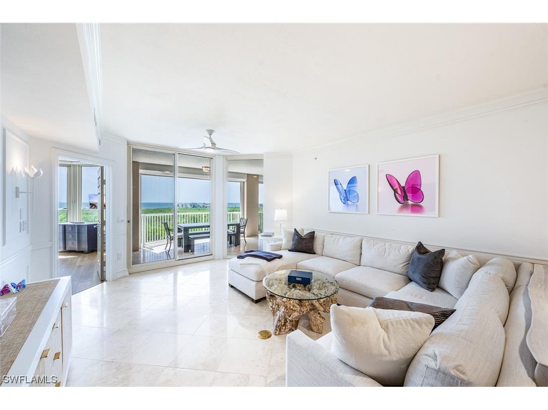 7117 Pelican Bay Boulevard #708 Naples FL 34108 223063276 image1