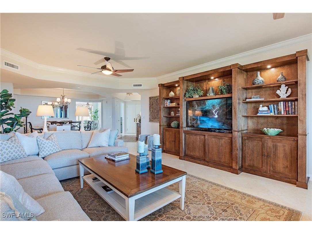 7117 Pelican Bay Boulevard #906 Naples FL 34108 225038316 image1
