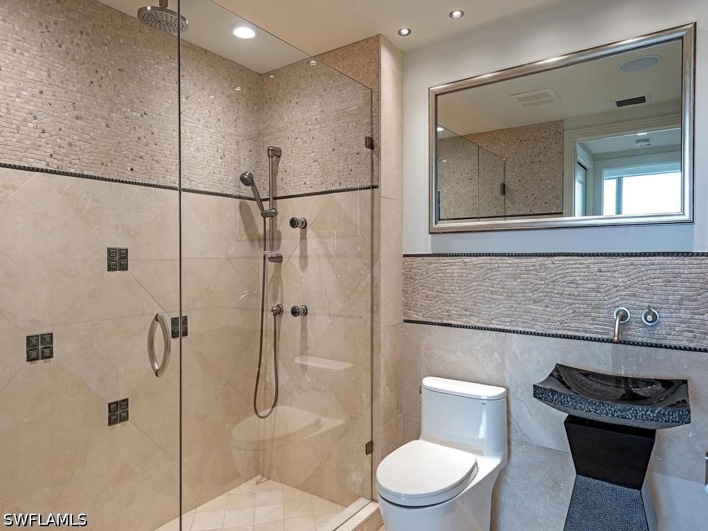 7117 Pelican Bay Blvd #507 Naples FL 34108 226023124 image14