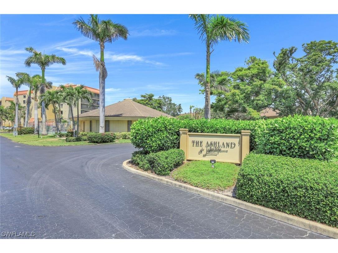 7119 Lakeridge View Court #303 Fort Myers FL 33907 223034836 image1